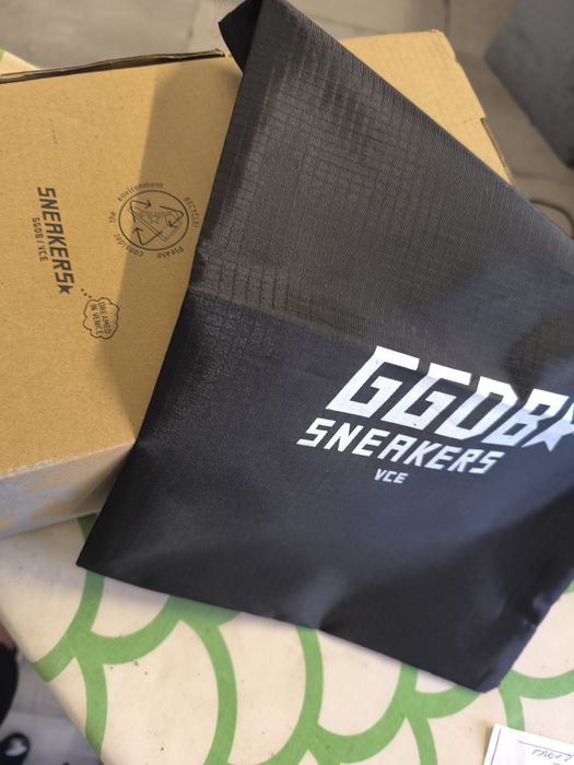 Golden Goose Super-Star