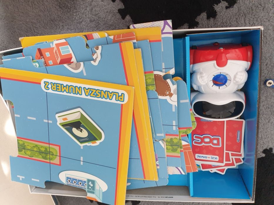 Doc mówiący robot edukacyjny