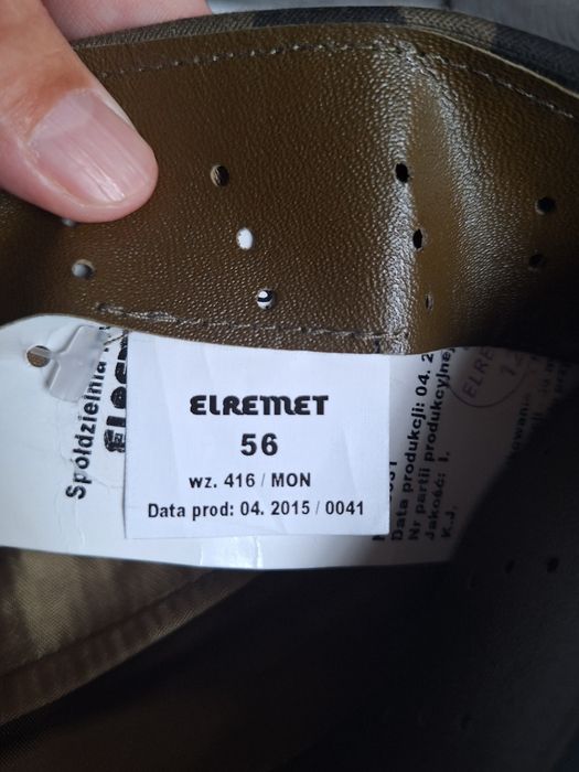 Furażerka ze stopniem