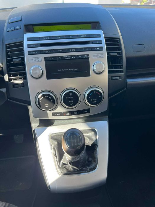 Mazda 5 de 7 lugares