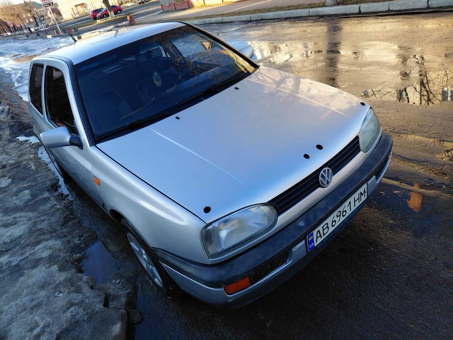 Продам Volkswagen Golf 3 1995 газ/бензин