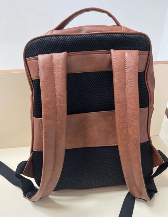 Mochila de couro castanho Misako