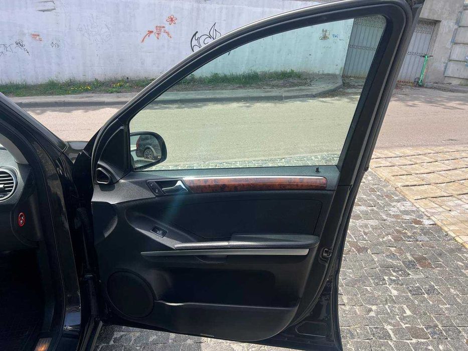 Продам Merсedes-Benz ML 320CDI W164 3.0D 2005