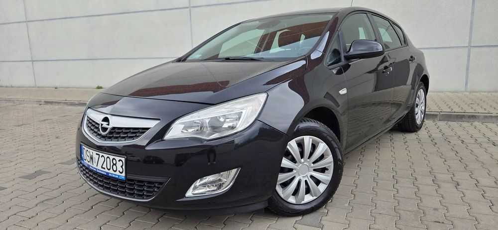 Opel Astra 1.4*Benzyna*100KM z mikro 135.000km Bardzo Ładna
