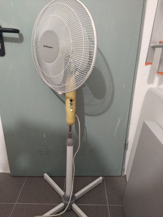Ventoinha de pé como nova