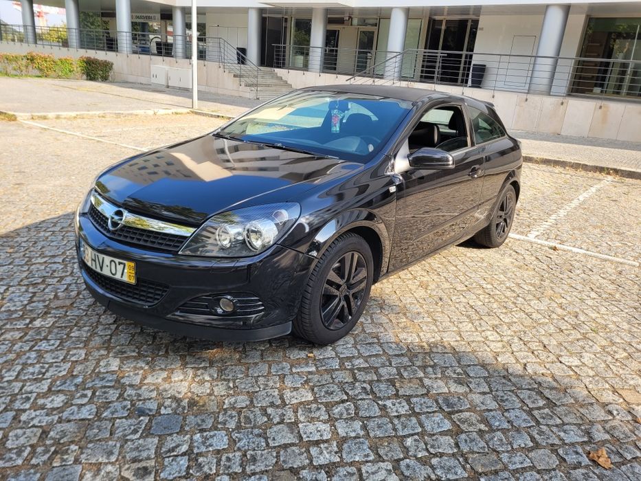 Opel Astra Gtc 09