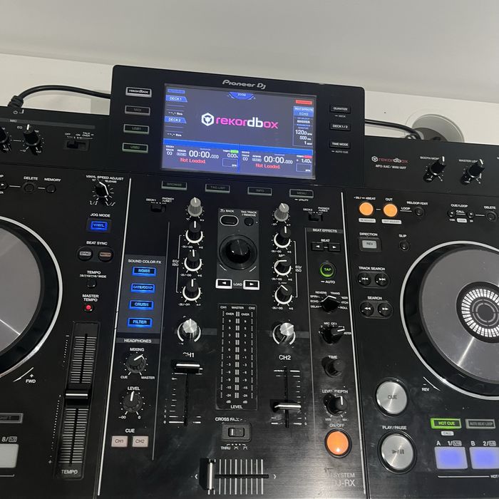 Pioneer XDJ RX (all in one)