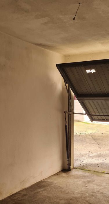 Garagem box fechada em Ermesinde