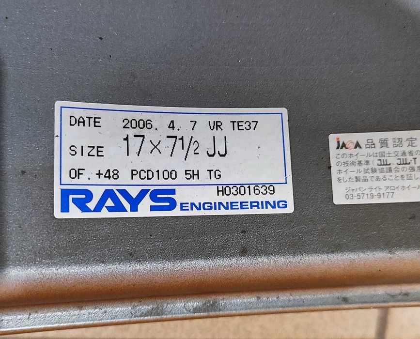 Kute felgi RAYS Volk Racing TE37 17x7,5" 5x100  ET48