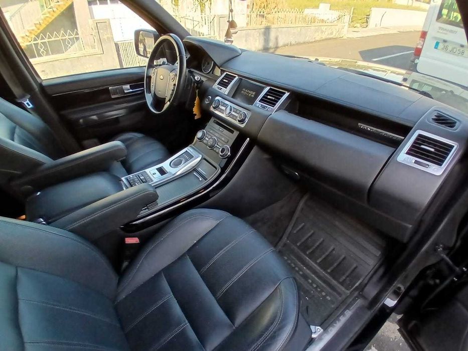 Land Rover Range Rover Sport 3.0 TDV6 HSE