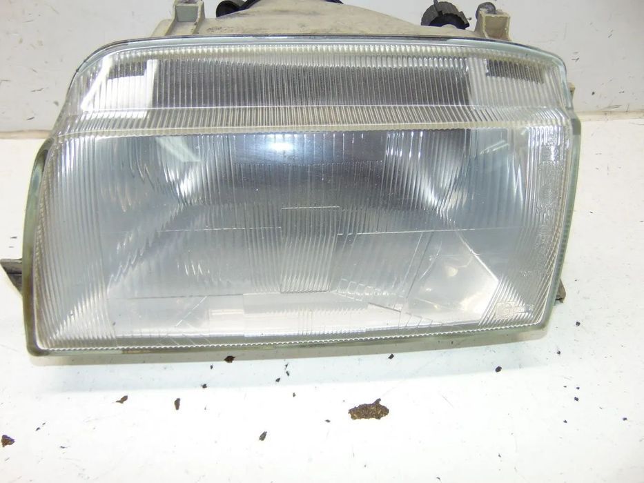 Renault 19 faróis " usado em bom estado