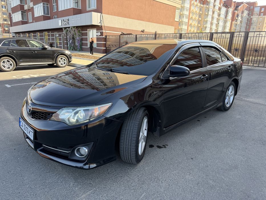 Продам Toyota Camry