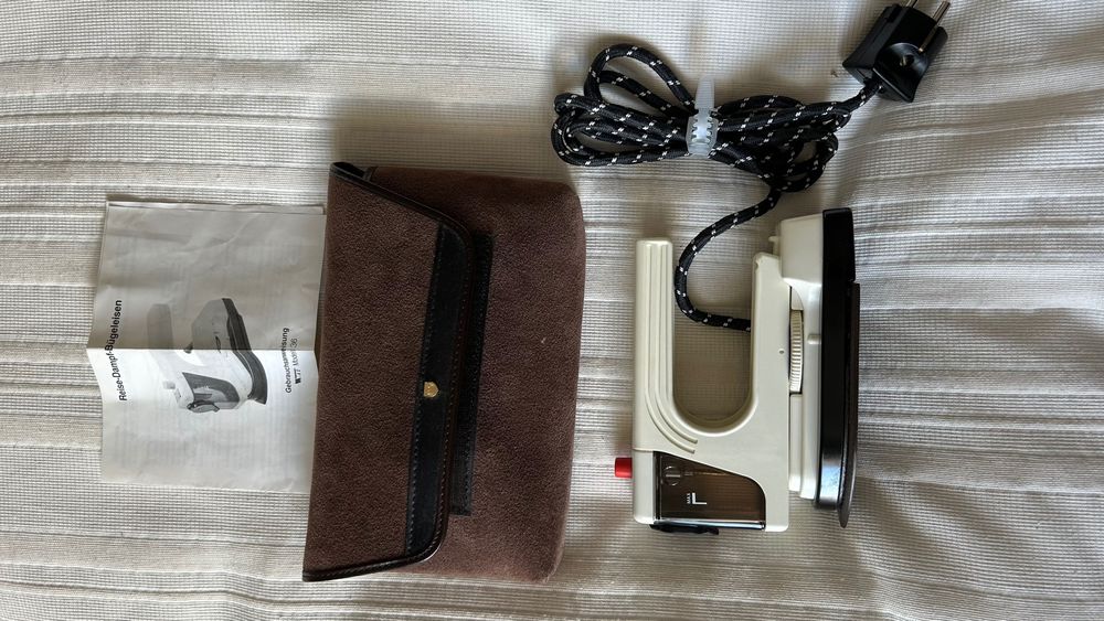Ferro a vapor para viagem- Travel steaming iron