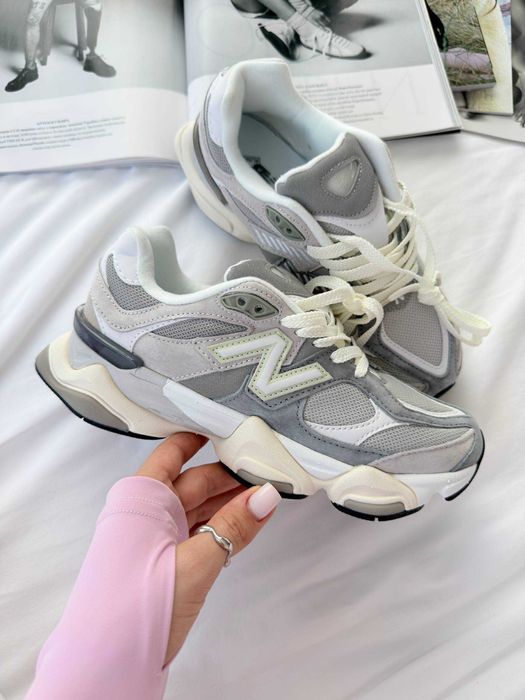 Кросівки жіночі / New Balance 9060