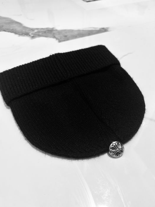 Gorro Chrome Hearts Leather Cross Patch Beanie (Preto / Prata 925)