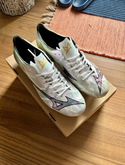 Chuteiras Mizuno Alpha Pro FG