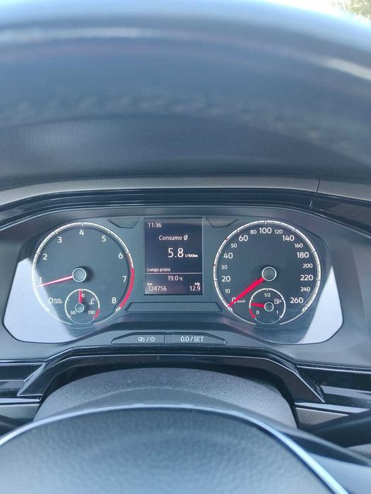 Volkswagen polo 1.0 confortline 2017