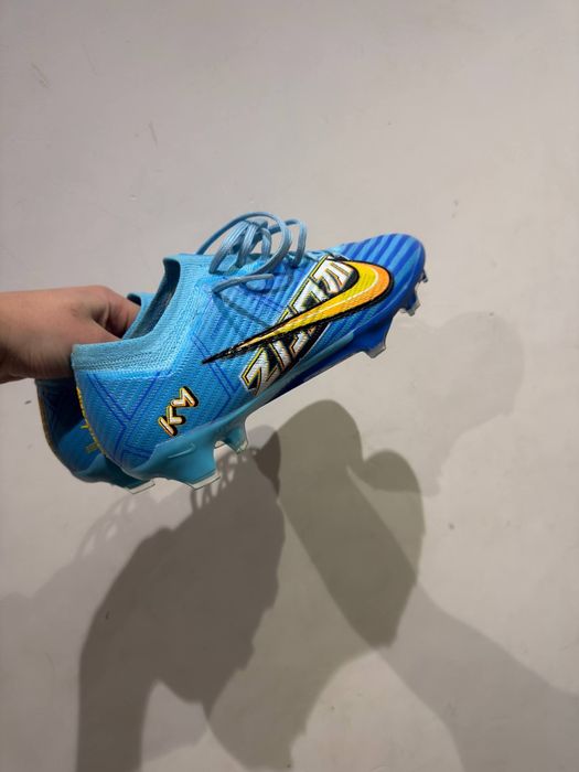 Футбольні Бутси NIKE