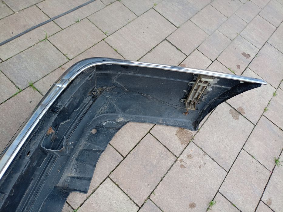 Zderzak tylny tył Audi 90 B3