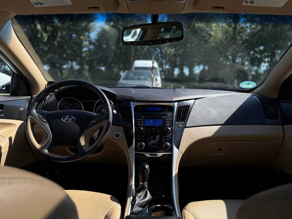Hyundai Sonata 2013