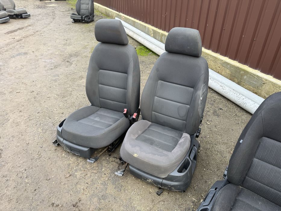 Сидіння шкода октавія а5 сиденья octavia a5 крісло салон сідушки skoda