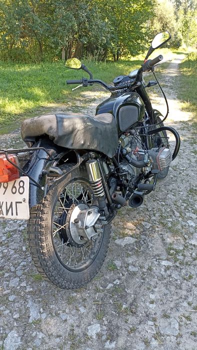 Продам, Мт Дніпро 11 в гарному стані