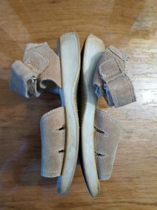 Дитячі шкіряні сандалі босоніжки 27р. черевики сандали босоножки