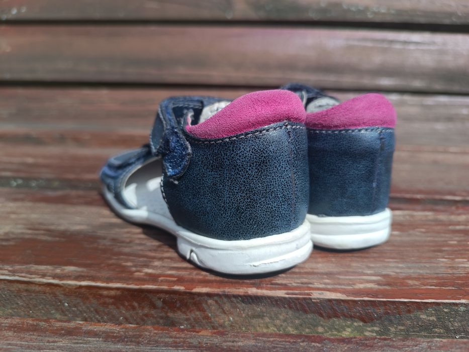 Босоніжки дитячі р.22