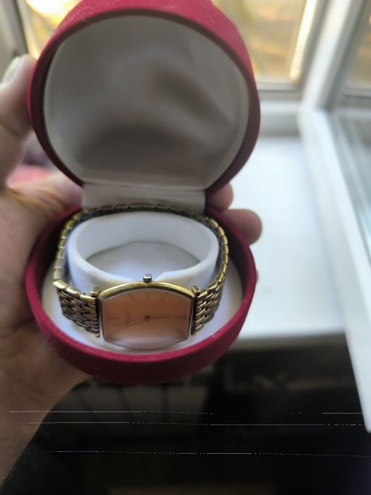 Швейцарские часы   ,,LONGINES,,ОРИГИНАЛ