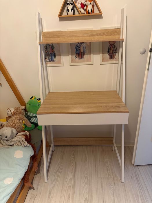 Biurko skandynawskie jak nowe