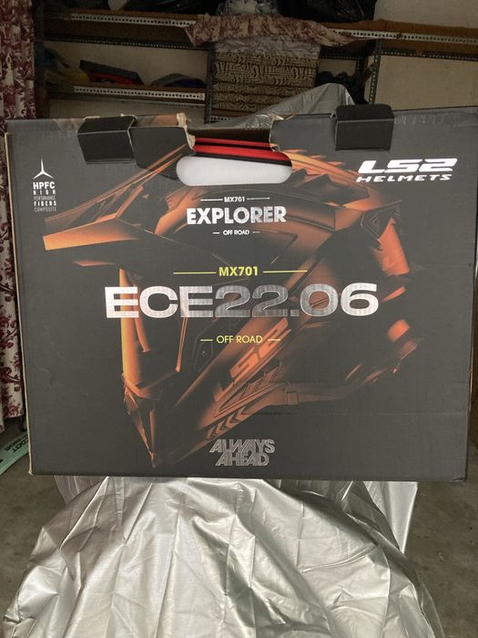 Vendo Capacete LS2 Explorer