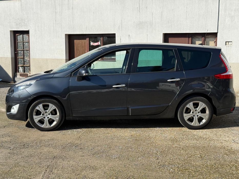 Renault Grand Scenic 7 miejsc niski przebieg