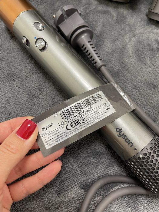 Dyson styler long