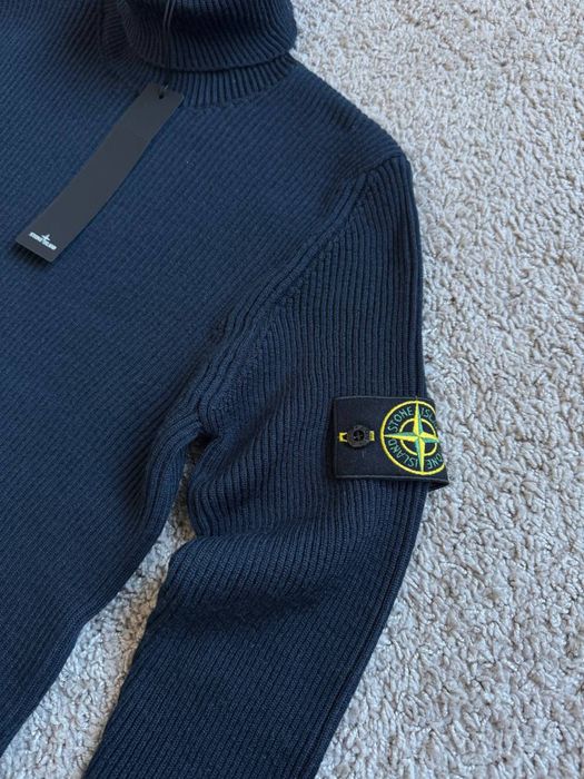 Гольф Stone Island (шерстянной)
