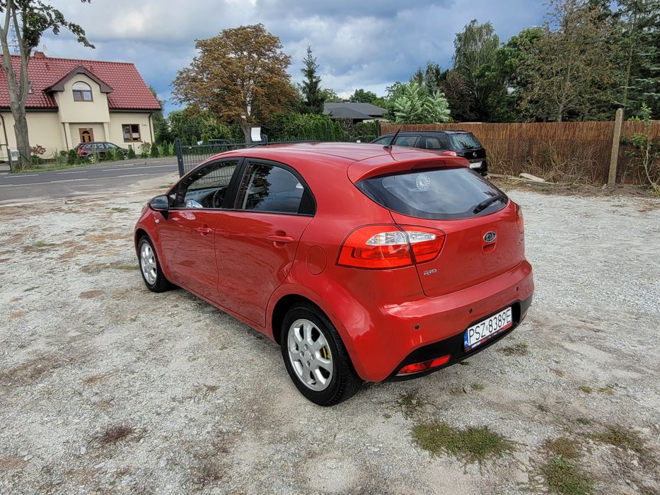 Kia Rio 3 1.1crdi 75KM 6 biegów  klima 5drzwi 4l/100km