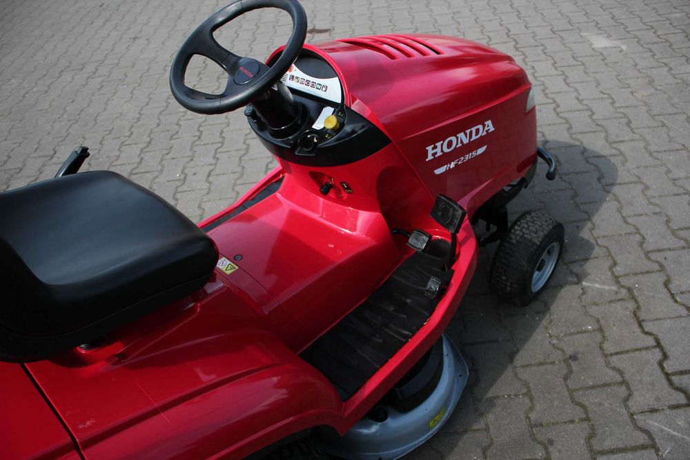 Honda HF 2315 TRAKTOREK Kosiarka