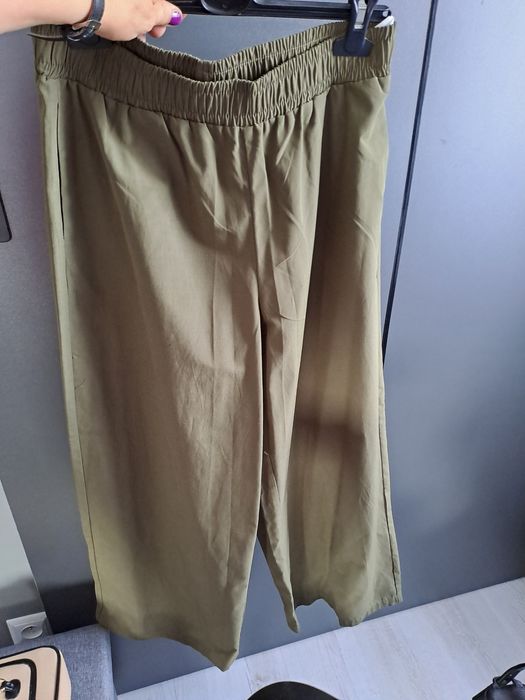 Szerokie spodnie r.38