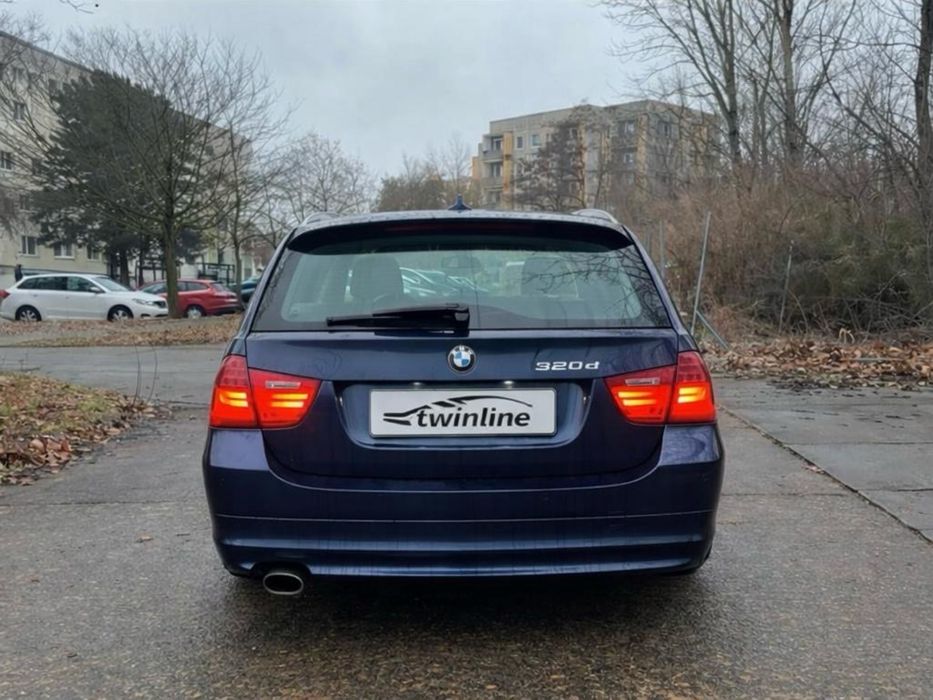 Bmw 320d touring 2013 •Edição Especial exclusive leder •176.000km