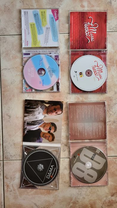 4 CD's como novos