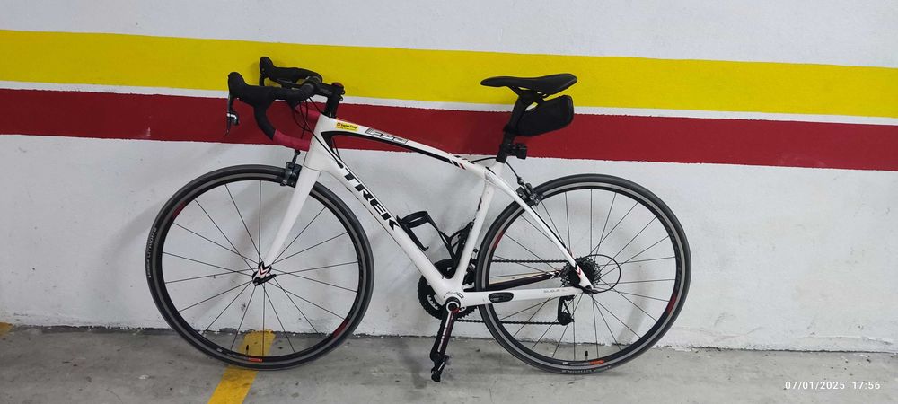 Bicicleta estrada Trek