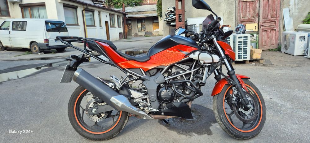 Продам мотоцикл Kawasaki z-250