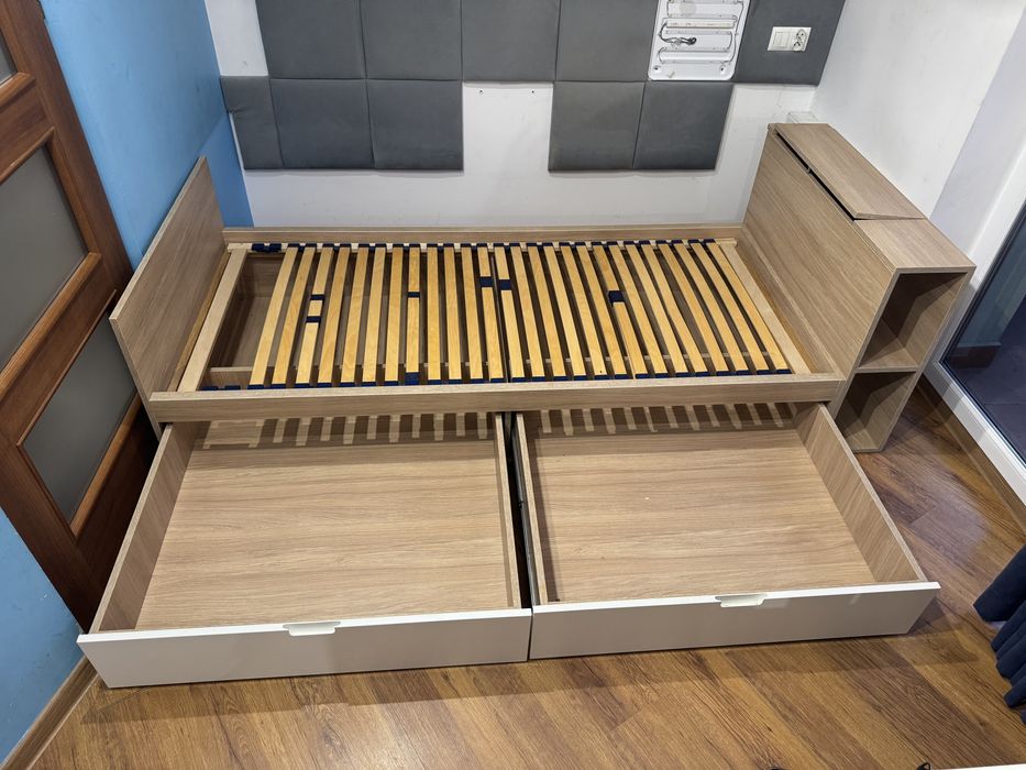 Łóżko wraz z materacem 90*200