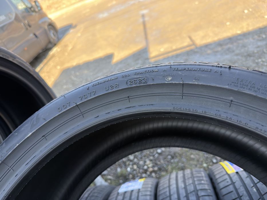 Шини демо 225/40 R18 Bridgestone 4шт
