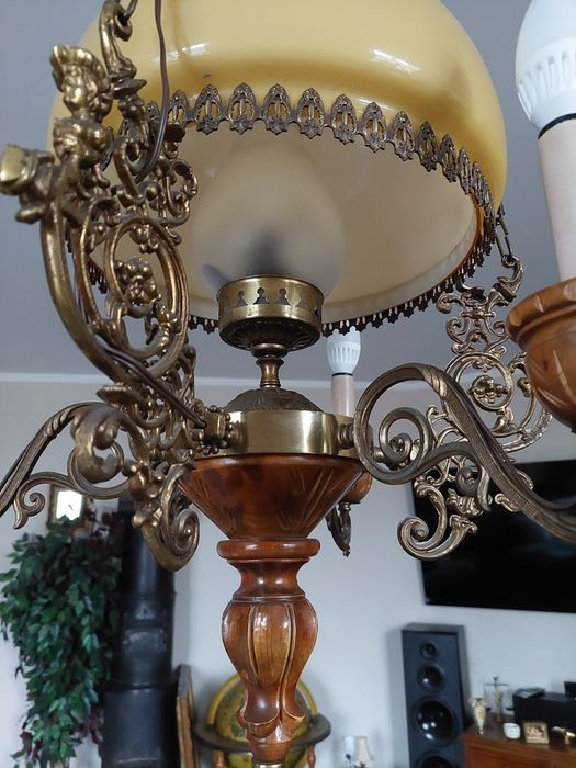 Lampa wisząca łańcychy