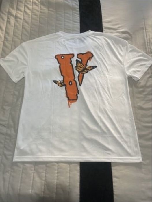 Tshirt V Lone como nova