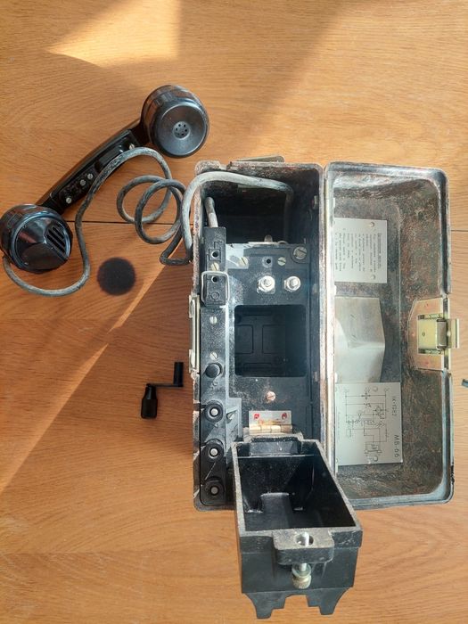 Telefon MB-66 IX-1982