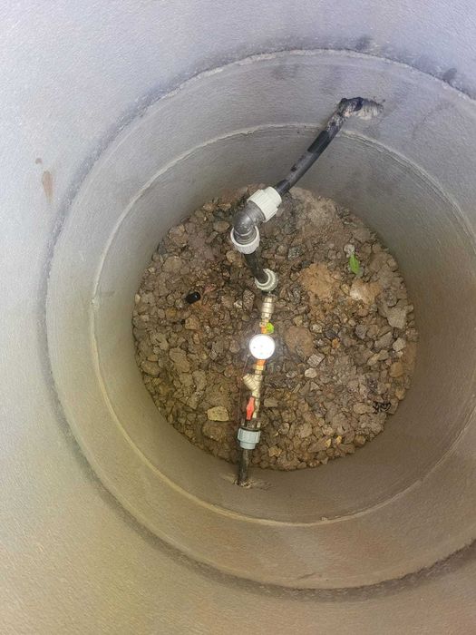 Проведення підключення пайка копка водопроводу та каналізації