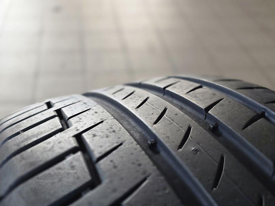 Pneus 235/60 R18
