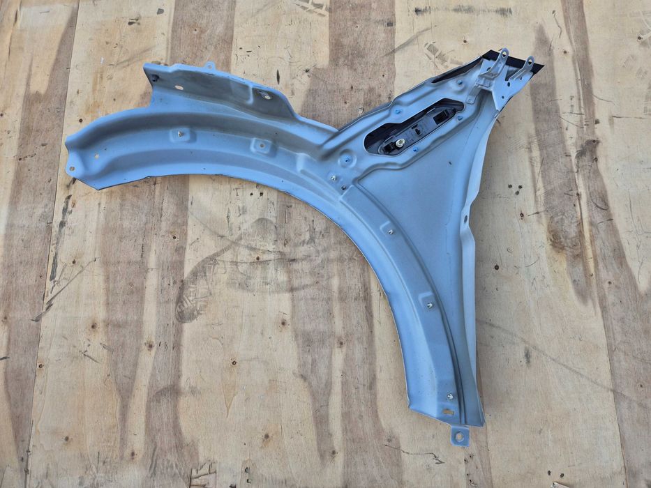Prawy Przedni Przód Błotnik MINI R60 Countryman B15 Oryginał 10-16r