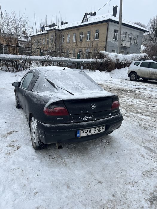 Опель тігра 95 року